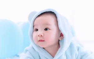 Trẻ dưới 1 tuổi có nhu cầu dinh dưỡng như thế nào?