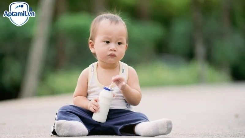loại sữa Aptamil tăng cân cho bé