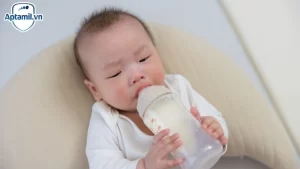 nên chọn sữa ngoại hay sữa nội