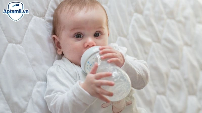 sữa Aptamil nào phù hợp với bé nhà bạn