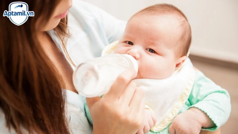 sữa cho trẻ sinh non
