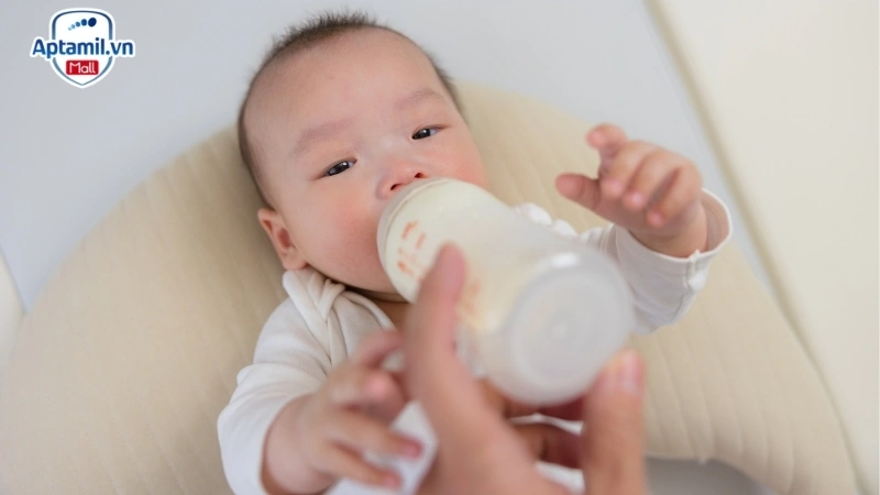 Chọn sữa chuyên biệt Aptamil theo nhu cầu dinh dưỡng