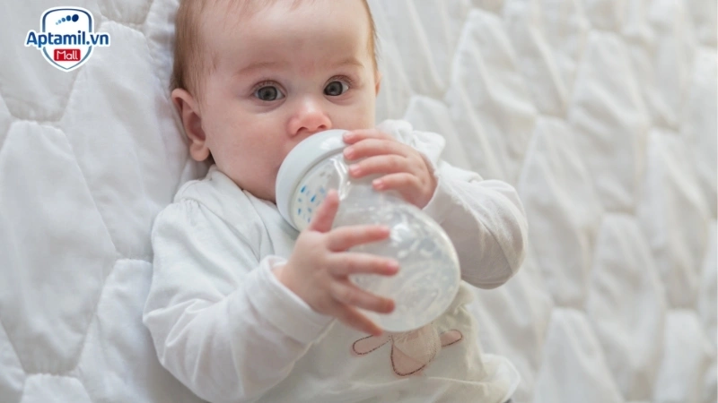 Sữa chuyên biệt cho trẻ nhẹ cân 0-18 tháng