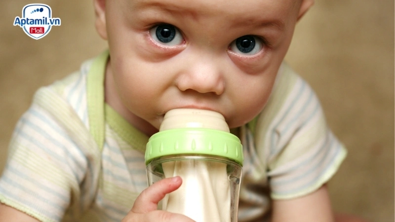 sữa tốt nhất cho trẻ sơ sinh