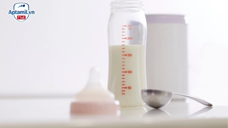 ưu điểm của sữa cho trẻ sơ sinh